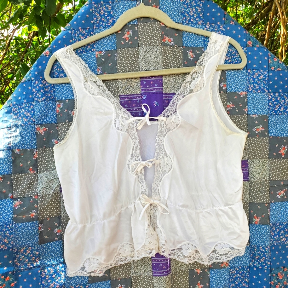 Vintage Lace Camisole Tie Front